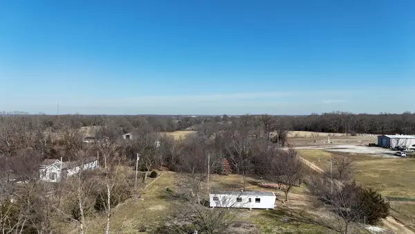 5 Charlotte Drive, Verona, MO 65769