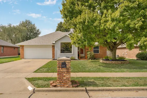 3619 S Lexus Avenue, Springfield, MO 65807