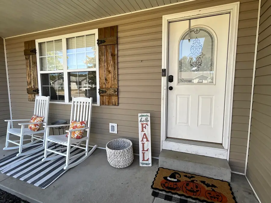 1704 Jon Street, West Plains, MO 65775 - #3