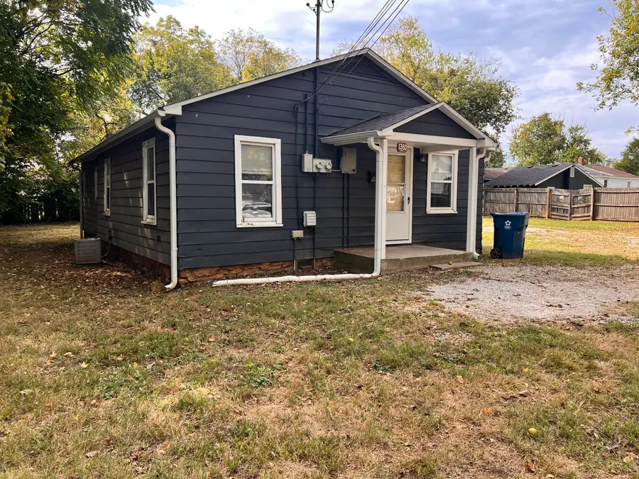 1360 E Locust Street, Springfield, MO 65803 - #2