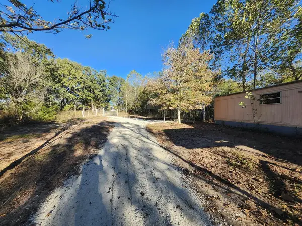 16490 Lebanon Road Road, Elk Creek, MO 65464