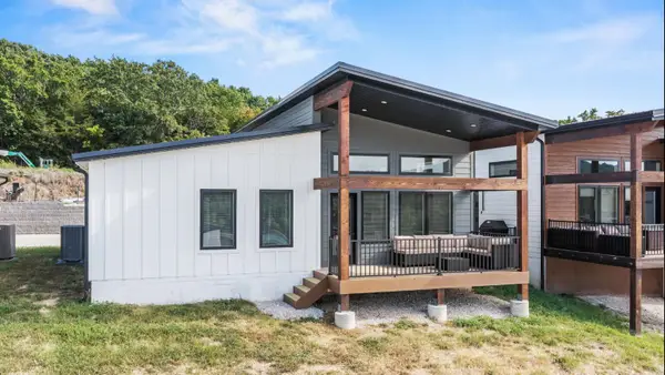 20 Teak Drive #15, Reeds Spring, MO 65737