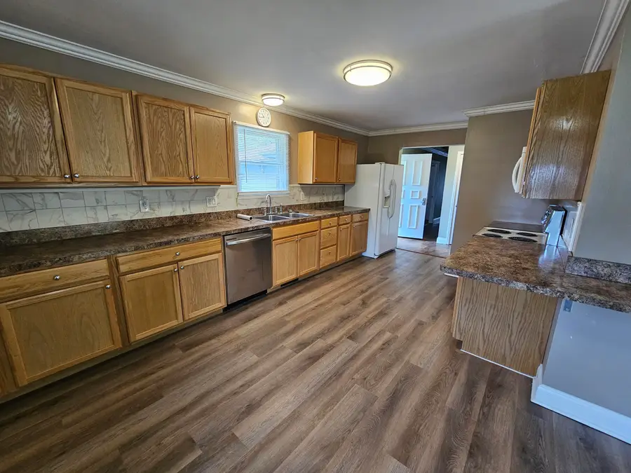 607 Terrace Drive, Aurora, MO 65605 - #3