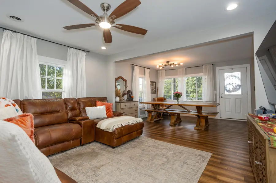 702 S 6th Street, Ozark, MO 65721 - #2
