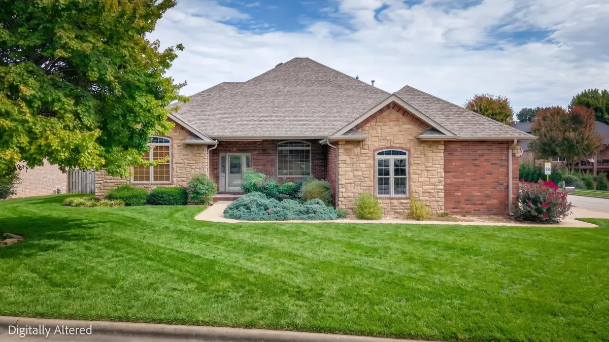 4509 E Sherwood Street, Springfield, MO 65802 - #1
