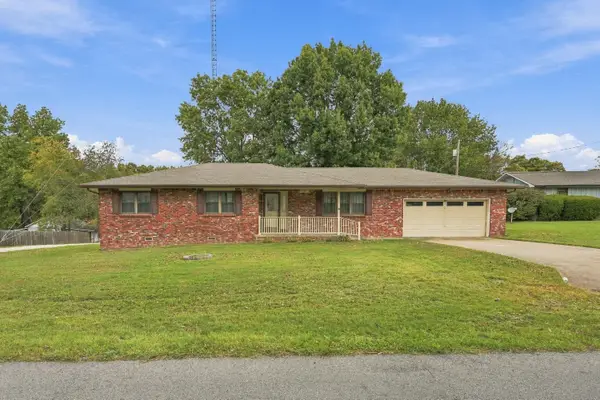 1180 Reid Road Road, Neosho, MO 64850