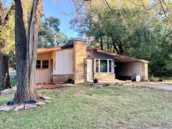 216 Jefferson Street, Greenfield, MO 65661