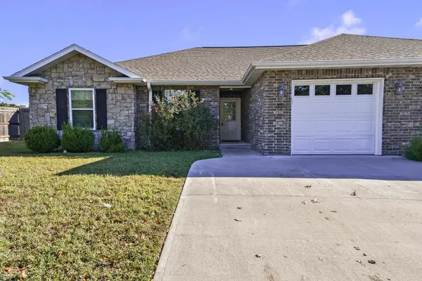 33 Fellowship Lane, Blue Eye, MO 65611
