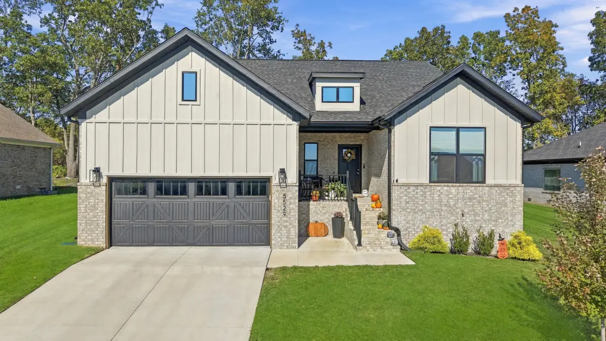 5529 E Wild Horse Drive, Springfield, MO 65802 - #1