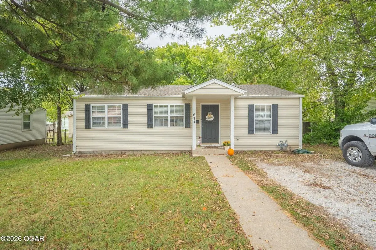 611 S Forest Avenue, Joplin, MO 64801 - #1