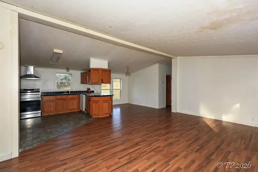 3917 County Road 4420, West Plains, MO 65775 - #3