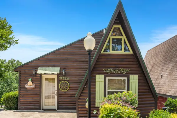 368 Mohican Lane, Lampe, MO 65681
