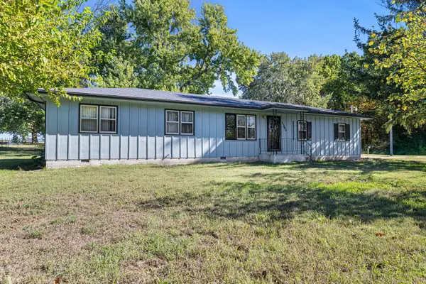 1393 E U.s. Highway 160, Everton, MO 65646
