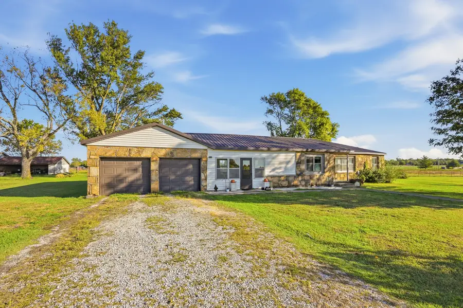 1470 Carver Road, Diamond, MO 64840 - #2