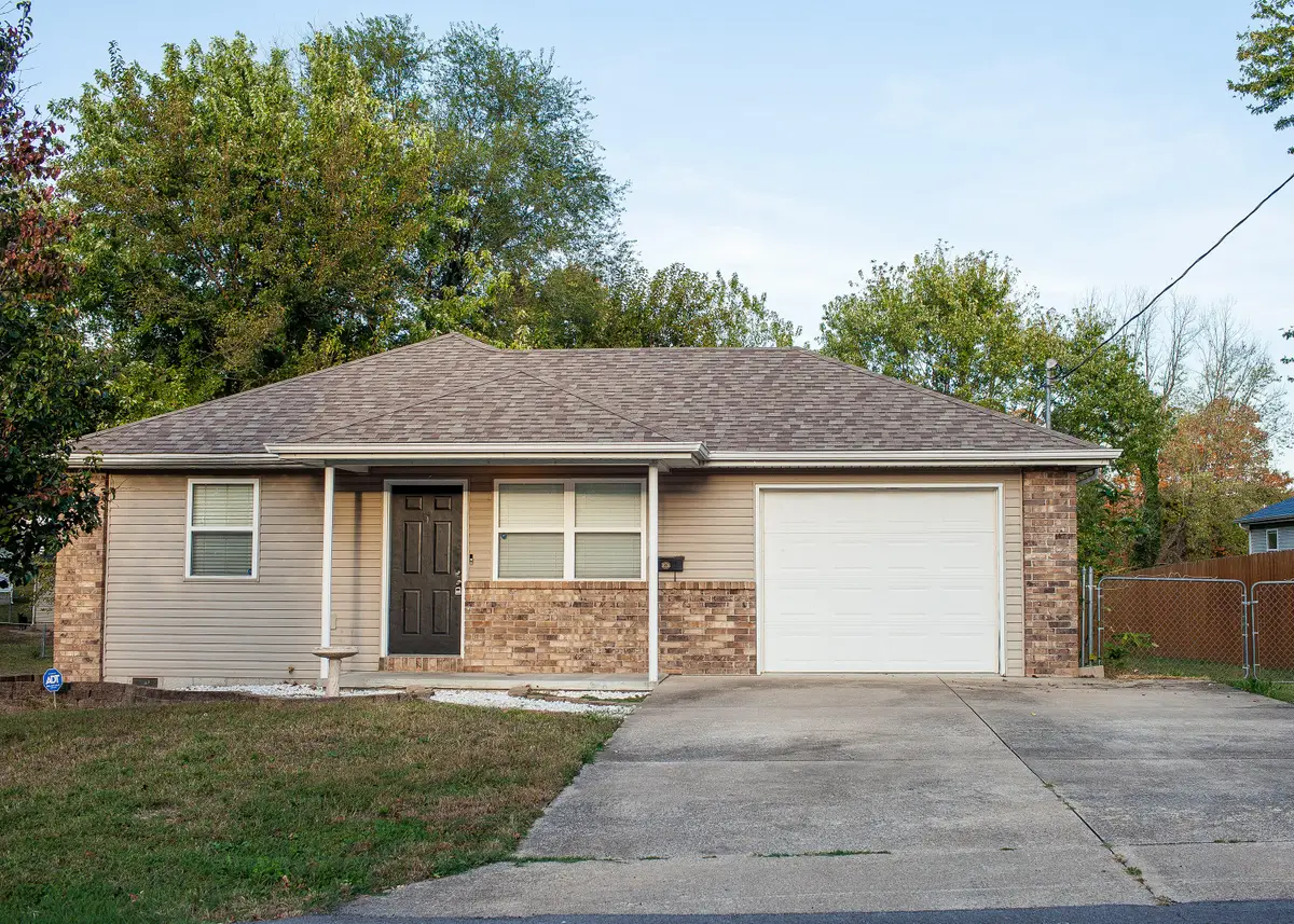 410 N Wilson Avenue, Bolivar, MO 65613 - #1