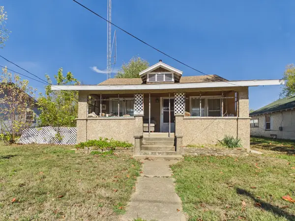 1102 Ozark Street, Cabool, MO 65689