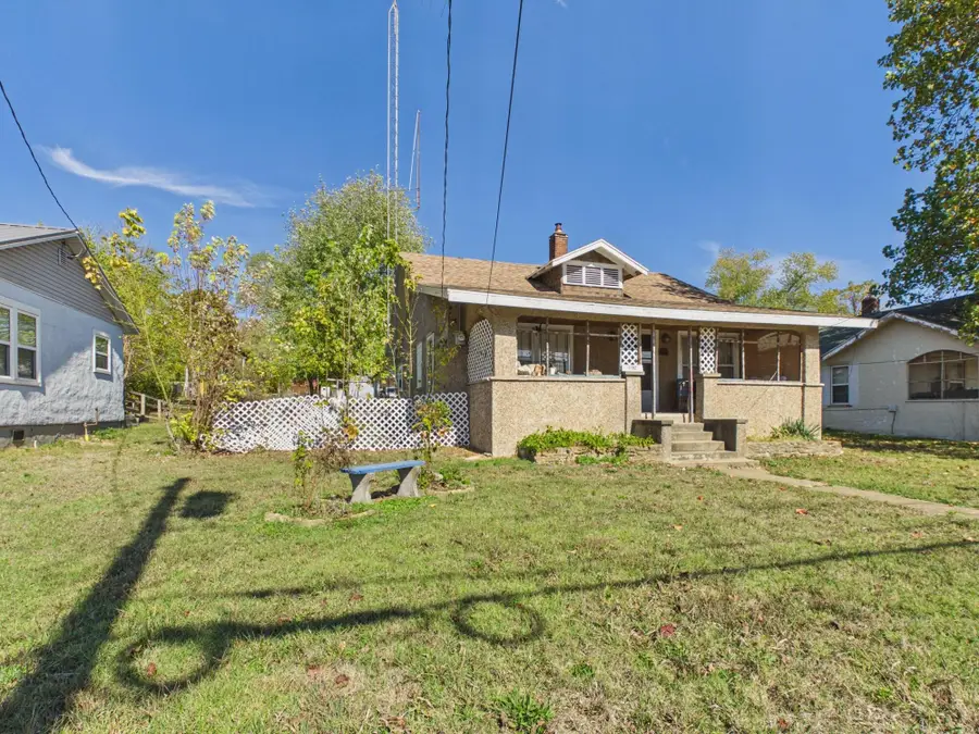 1102 Ozark Street, Cabool, MO 65689 - #3