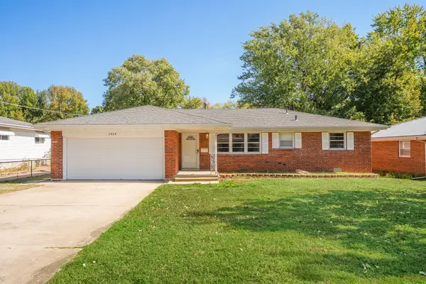 2404 S Clay Avenue, Springfield, MO 65807