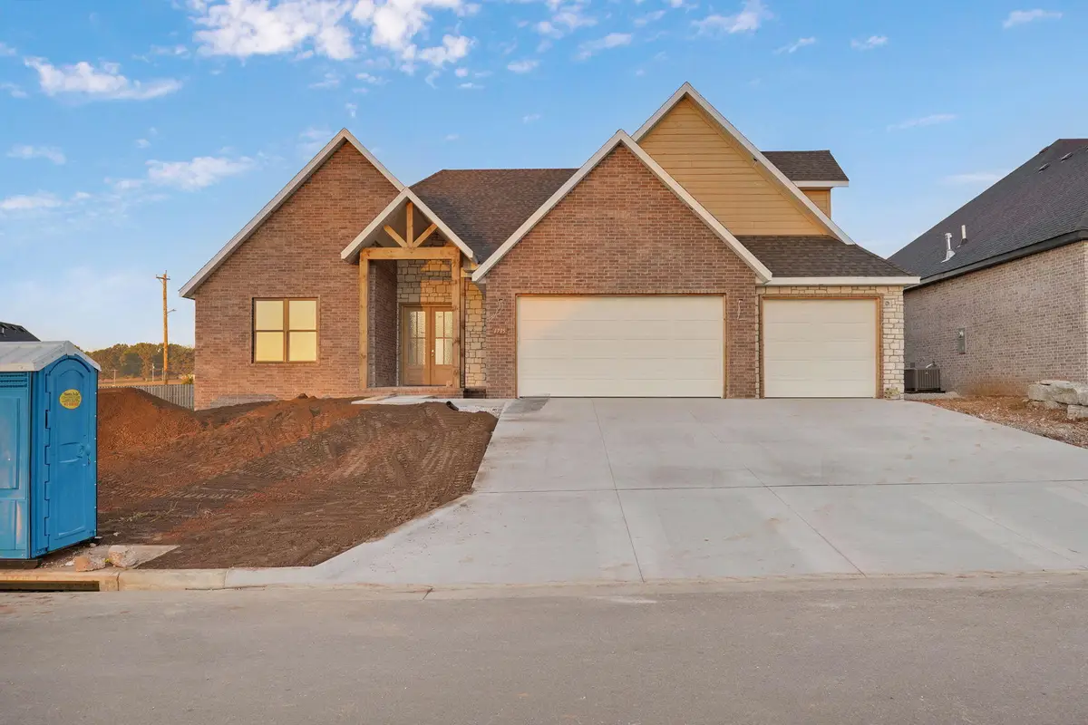 1795 S Pinecone Path, Springfield, MO 65809 - #1