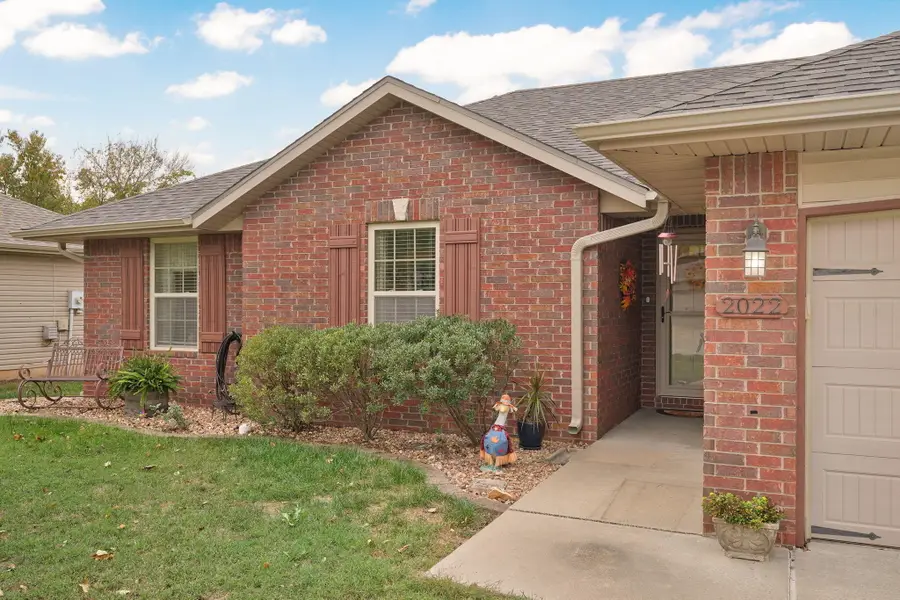 2022 W Smith Street, Springfield, MO 65803 - #3