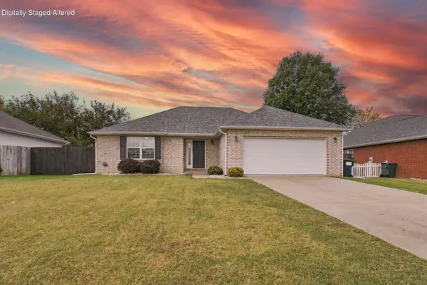 2901 S Grant Avenue, Bolivar, MO 65613