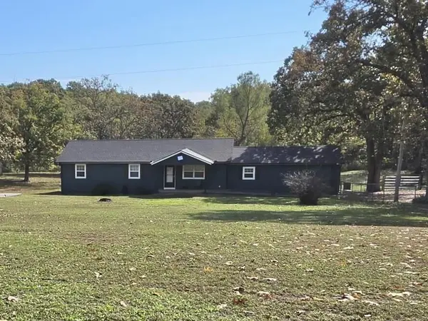 5329 Dolphin Drive, Joplin, MO 64804