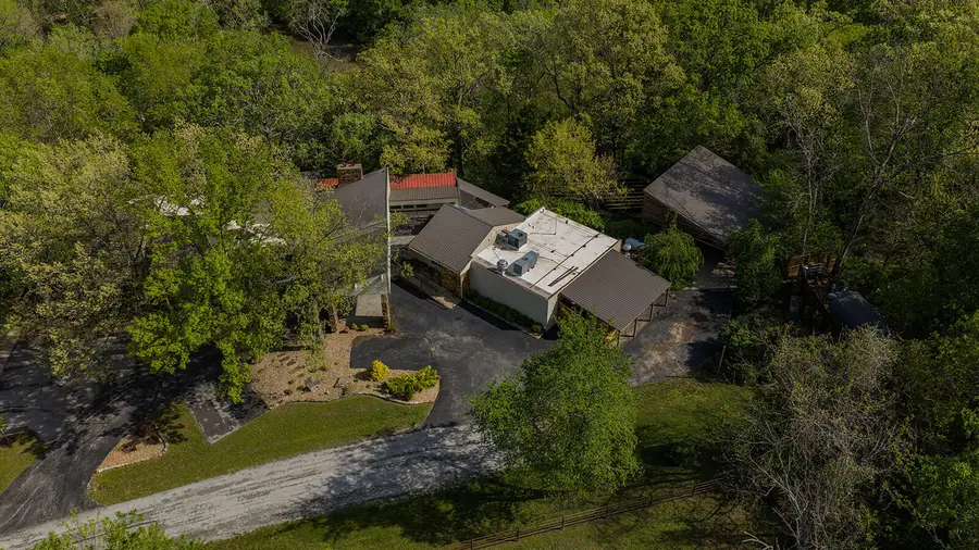 381 Guin Road, Nixa, MO 65714 - #3
