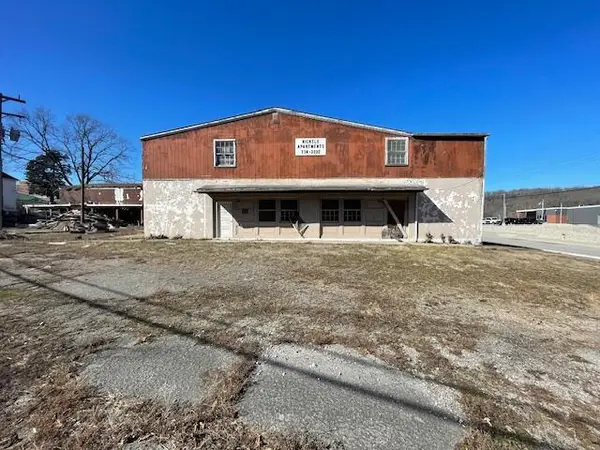404 School Street, Waynesville, MO 65583
