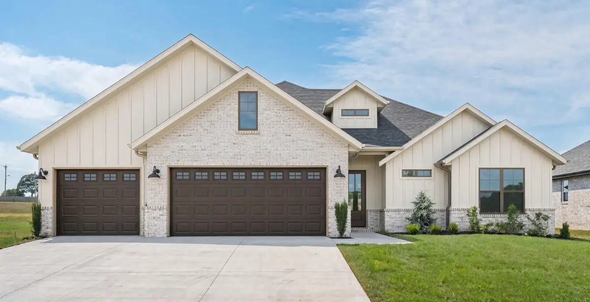 1750 S Crepe Myrtle Lane, Springfield, MO 65809 - #1