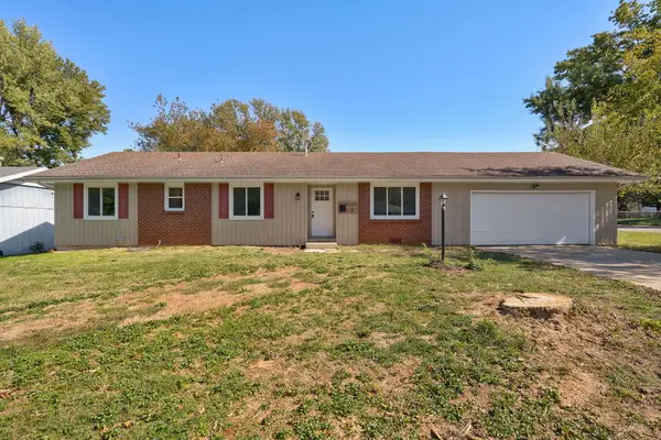 3560 S Ferguson Avenue, Springfield, MO 65807