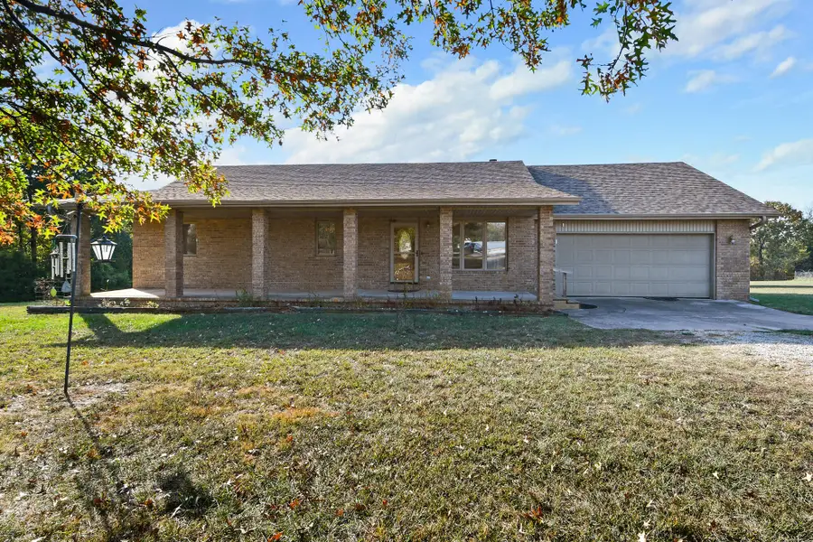 189 Munson Hill Drive, Marshfield, MO 65706 - #2