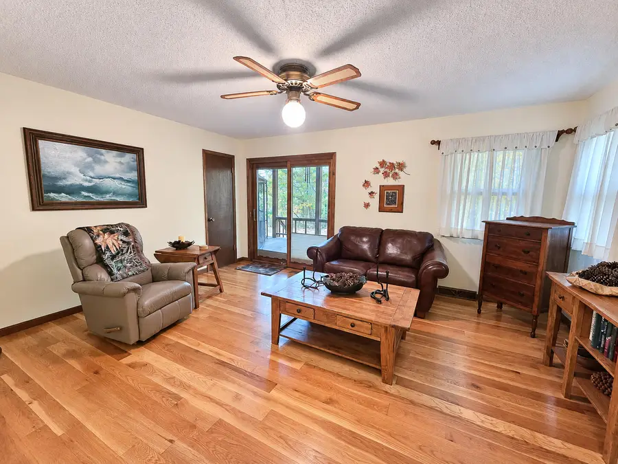 1117 Davis Street, Cabool, MO 65689 - #2