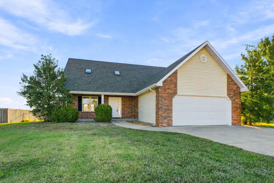 4764 S 130th Road, Bolivar, MO 65613 - #2