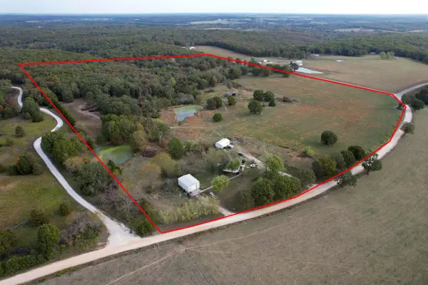 21 Wollard Road, Long Lane, MO 65590