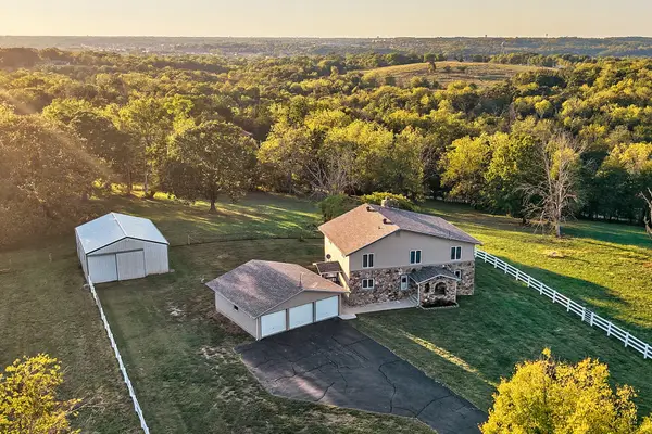 175 S Countryman Road, Ozark, MO 65721