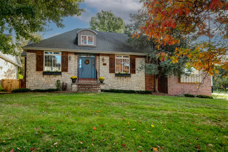 3254 S Bedford Avenue, Springfield, MO 65809 - #2