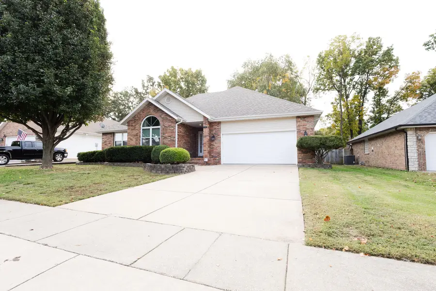 3978 W Greenwood Street, Springfield, MO 65807 - #3