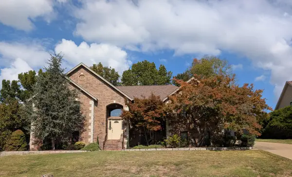 4365 E University Street, Springfield, MO 65809