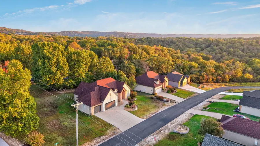 22 Royal Estates Road, Kimberling City, MO 65686 - #3