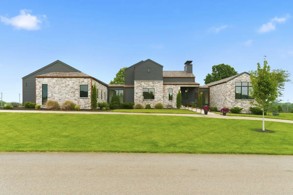 269 E Wisteria Lane, Ozark, MO 65721 - #1
