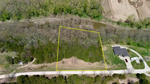 1307 Tara Road, Jefferson City, MO 65101