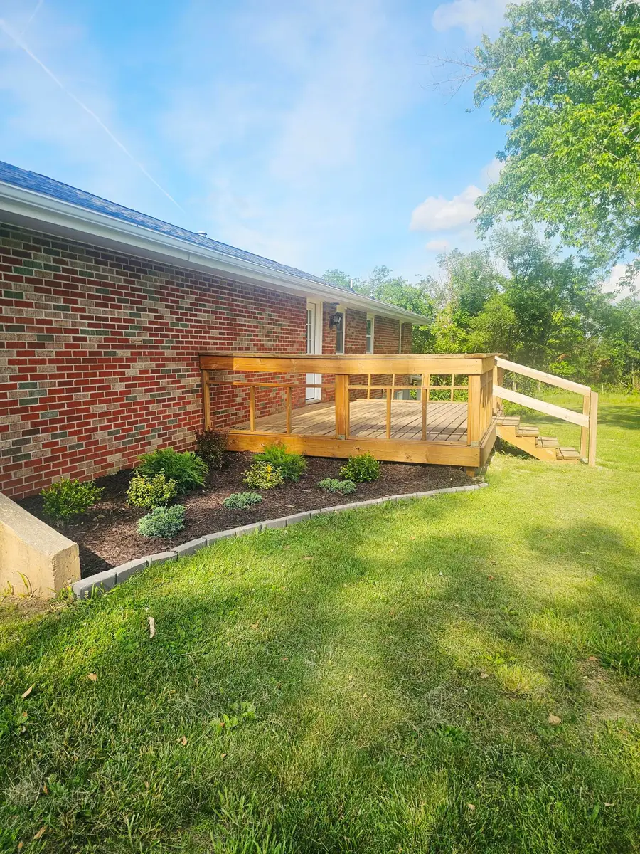 910 E St Eunice Road, Fulton, MO 65251 - Image #2