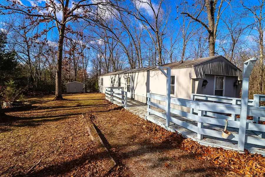 9903 Ginnys Lane, Williamsburg, MO 63388 - Image #2