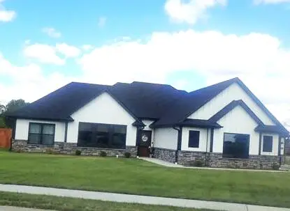 805 Lockport Drive, Centralia, MO 65240 - Image #1