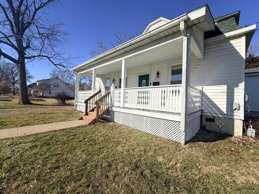 821-823 E Promenade Street, Mexico, MO 65265 - Image #3