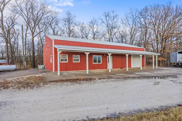 2119 State Rd F, Fulton, MO 65251
