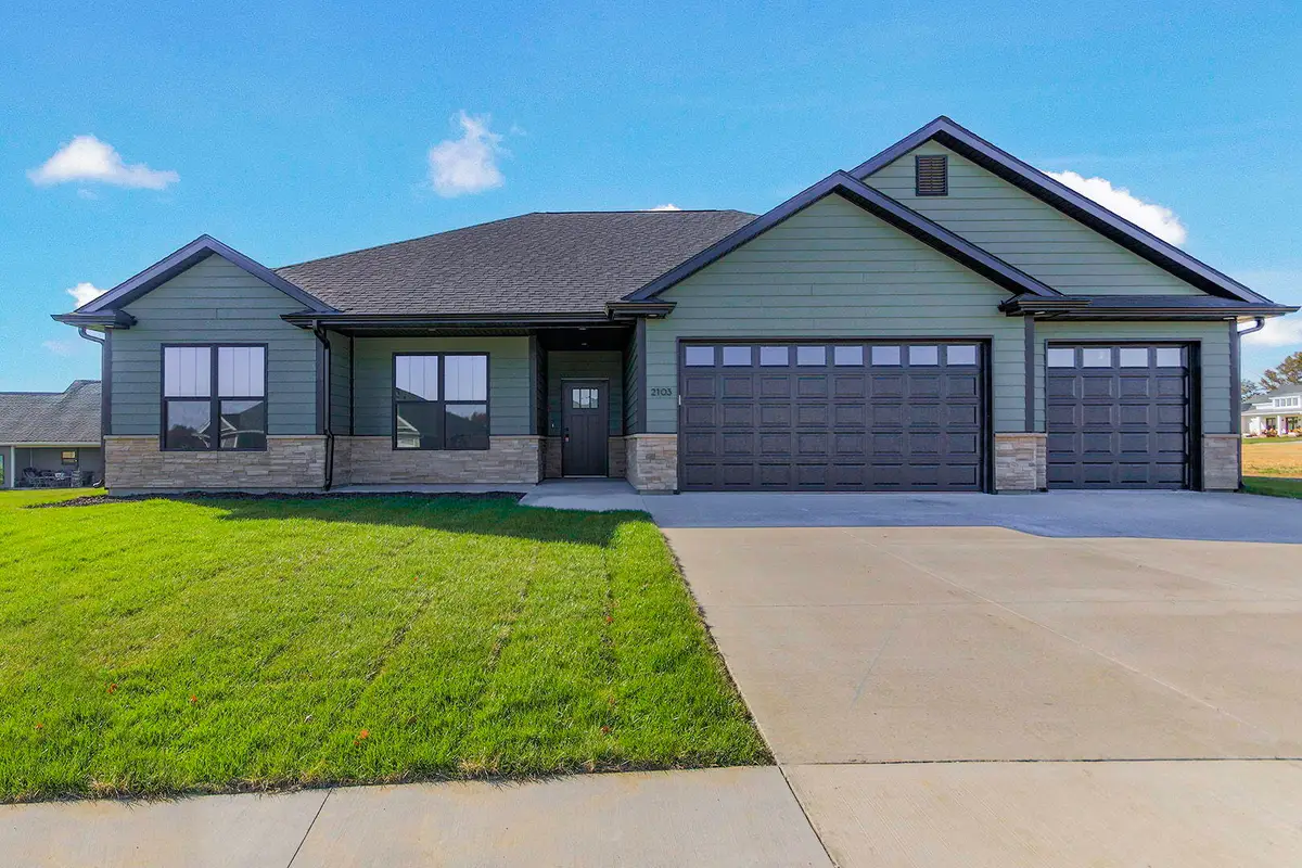 2103 Vinny Avenue, Moberly, MO 65270 - #1