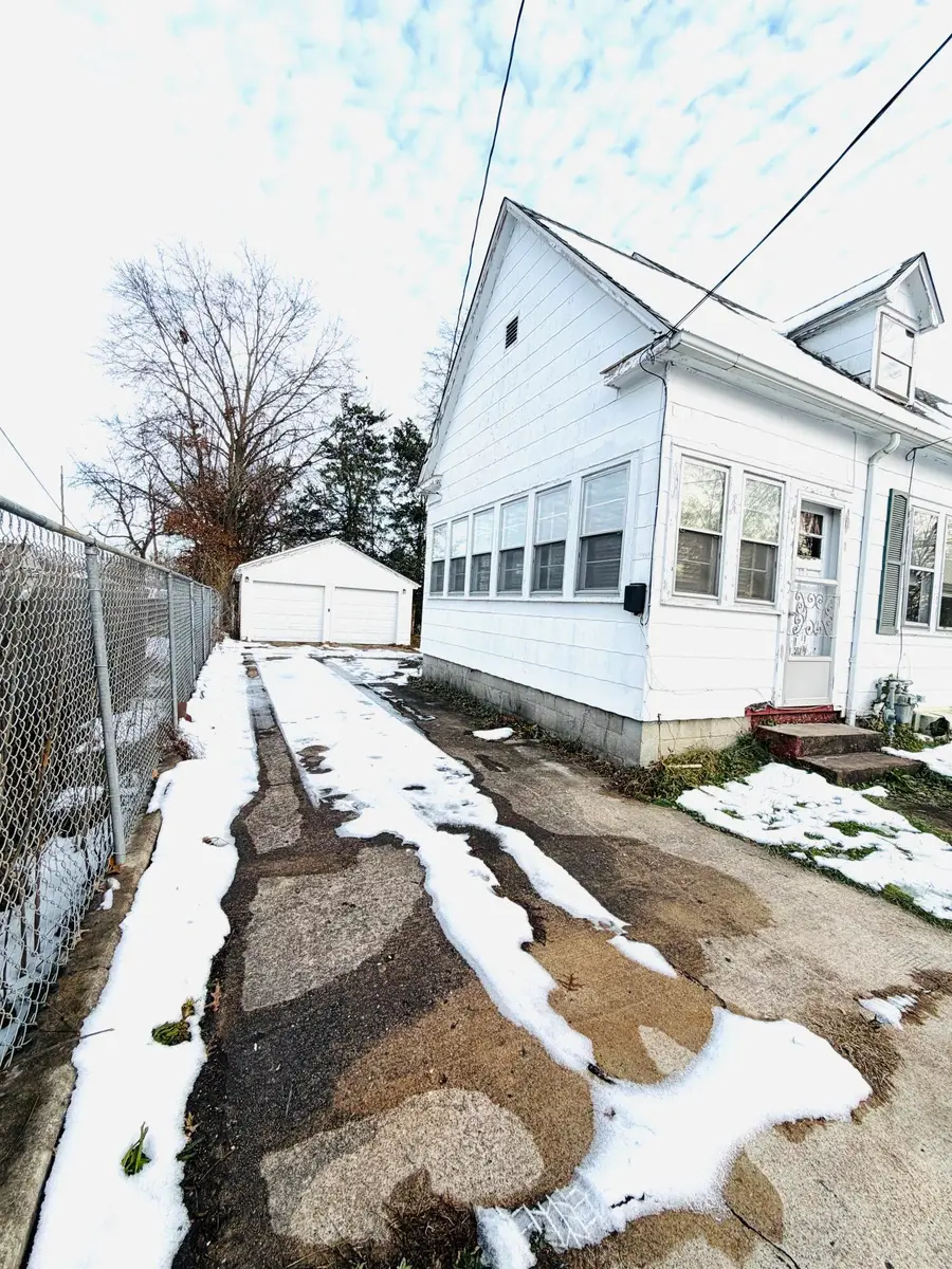 1610 S Western Street, Mexico, MO 65265 - #2