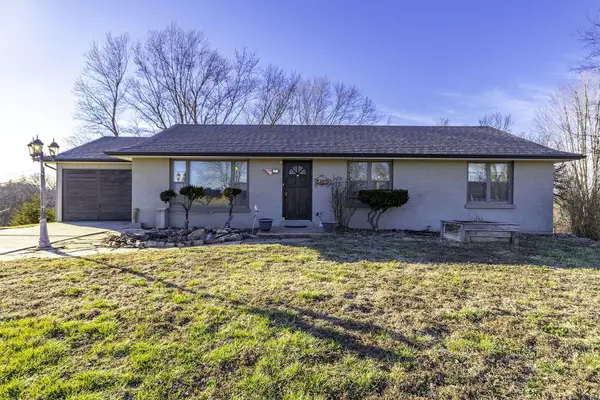 3153 Algoa Road, Jefferson City, MO 65101