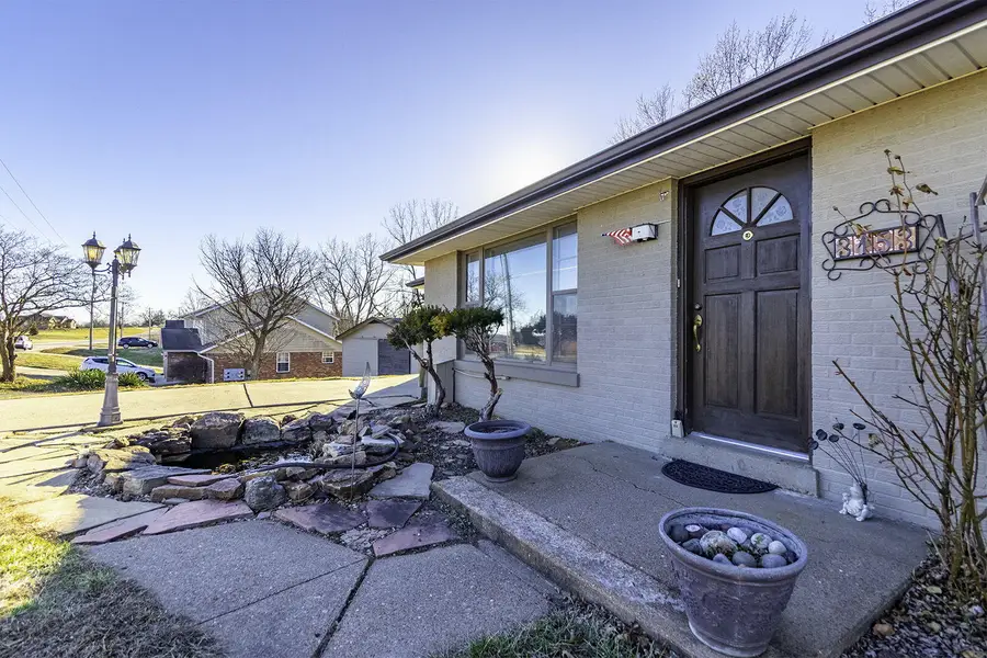 3153 Algoa Road, Jefferson City, MO 65101 - #3